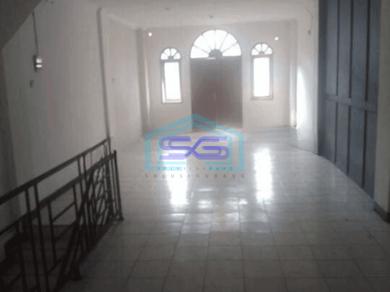 Disewakan Ruko Siap Pakai 4 lantai di Bandengan Utara, Penjaringan, Jakarta Utara