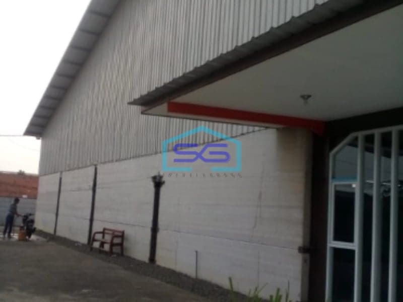 Dijual Gudang Strategis di Pameungpeuk Bandung Luas Bangunan  6000 m²