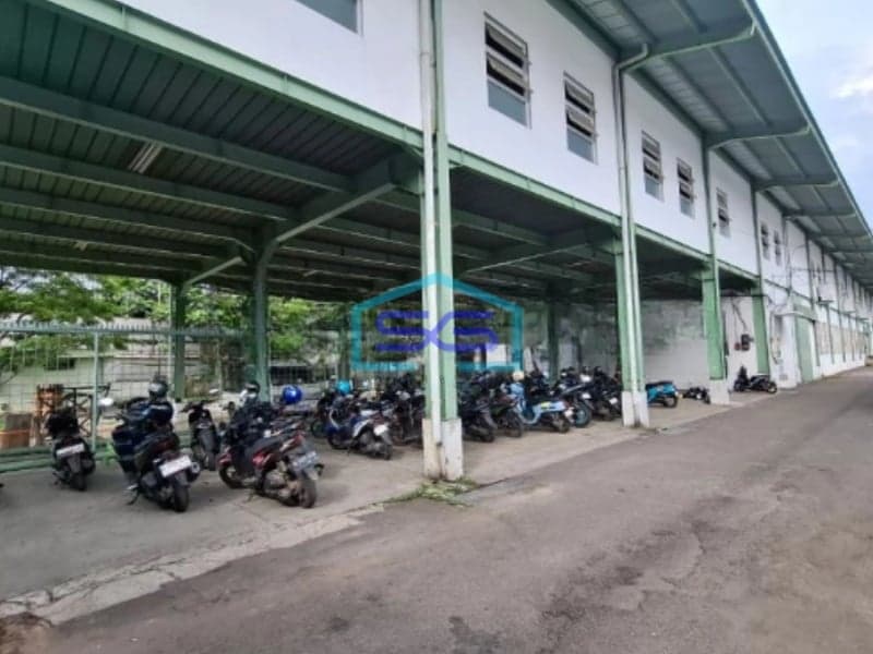 Disewakan Gudang Kawasan Sangat Bagus di Mainroad Ujungberung Bandung Luas 842m2