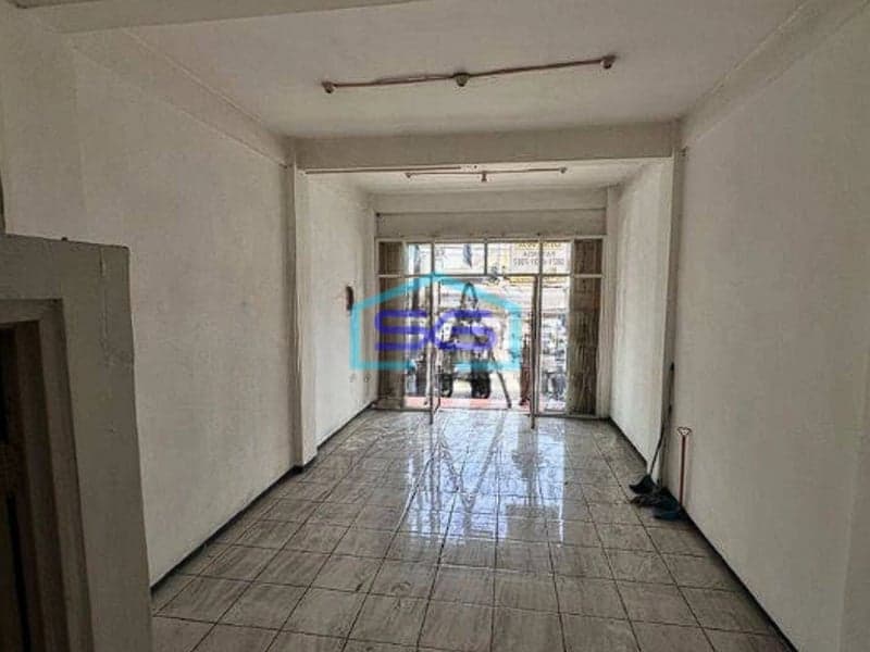 Disewakan Ruko Siap Pakai Pinggir Jalan Besar Lowokwaru Malang Bangunan 3 Lantai