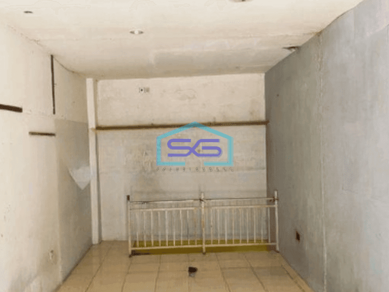 Disewakan Ruko di Cibeunying Kidul Bandung Luas Bangunan 1300 m² Lokasi Strategis dan Ramai