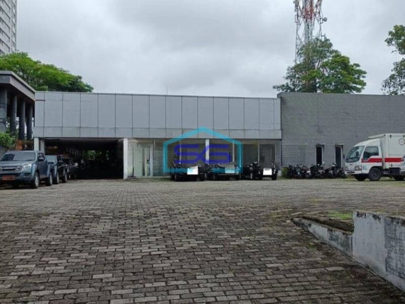 Dijual Cepat Tanah Dan Bangunan di Pasar Minggu Jakarta Selatan Ex Showroom LT 2014m2