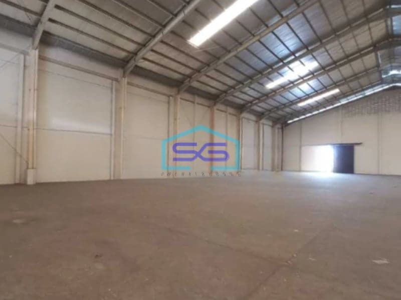 Dijual Gudang Luas Tanah 4300 m² Lokasi  Strategis di Bekasi