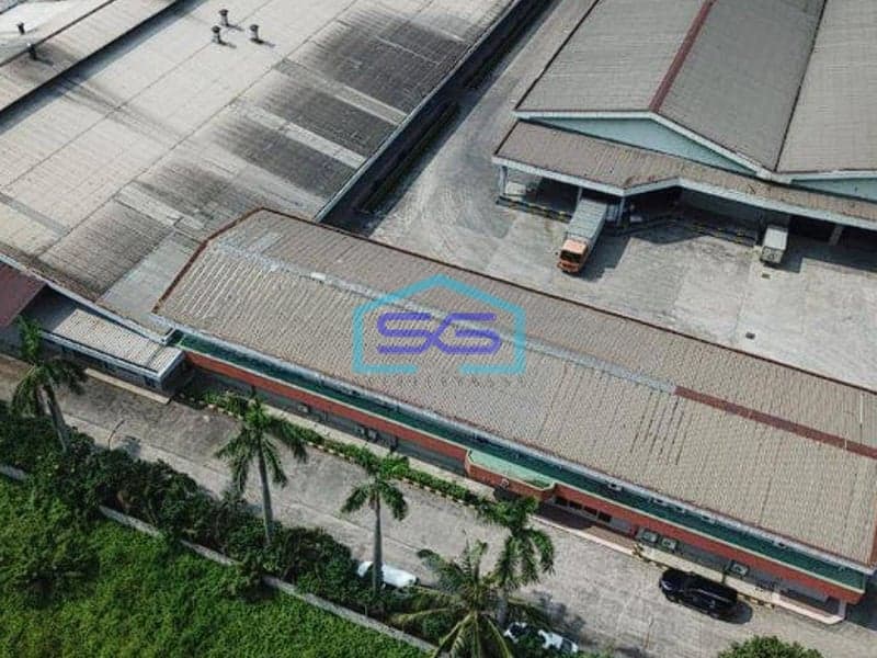 Dijual Pabrik Ex Pabrik Garmen Diluar Kawasan Akses Strategis di Bekasi LT 27239m2