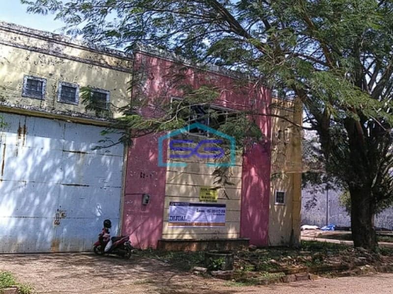 Dijual Gudang Strategis Dengan Harga Menarik Luas Tanah 1200m2 di Makassar