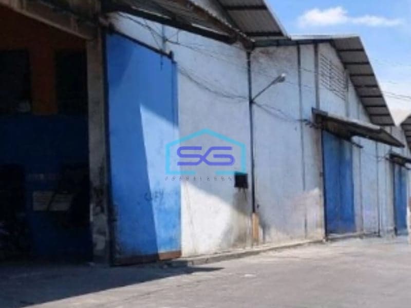 Disewakan Gudang Siap Huni Lokasi Bebas Banjir di Surabaya Luas Bangunan  3305 m²
