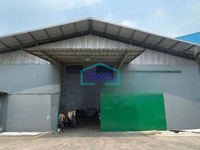 Disewakan Gudang Kav DPR Cipondoh Tangerang Luas Tanah 800 m²