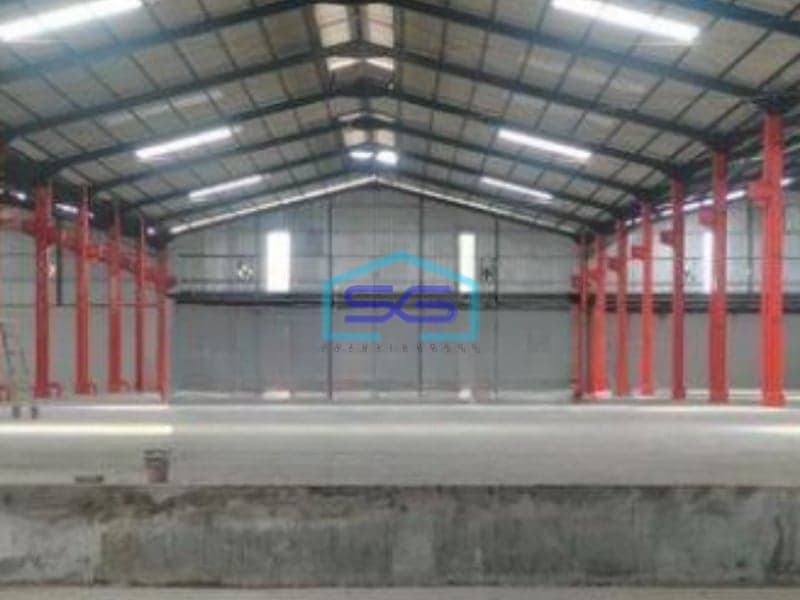 Disewakan Gudang di Dekat Gading Serpong Luas Tanah 11000 m²