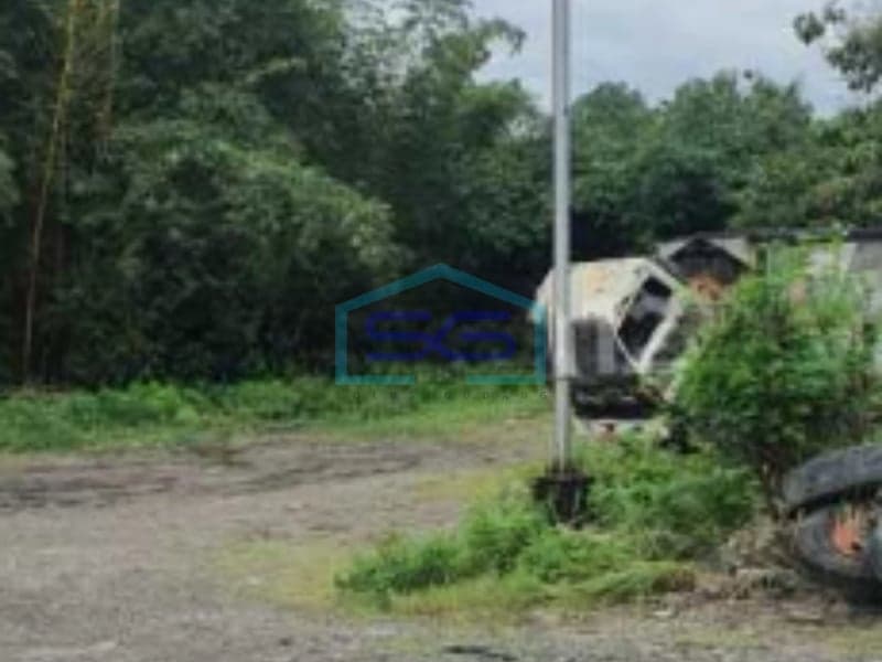 位于中爪哇三宝垄Kedungmundu Klipang Raya 的土地出售，占地3936平方米