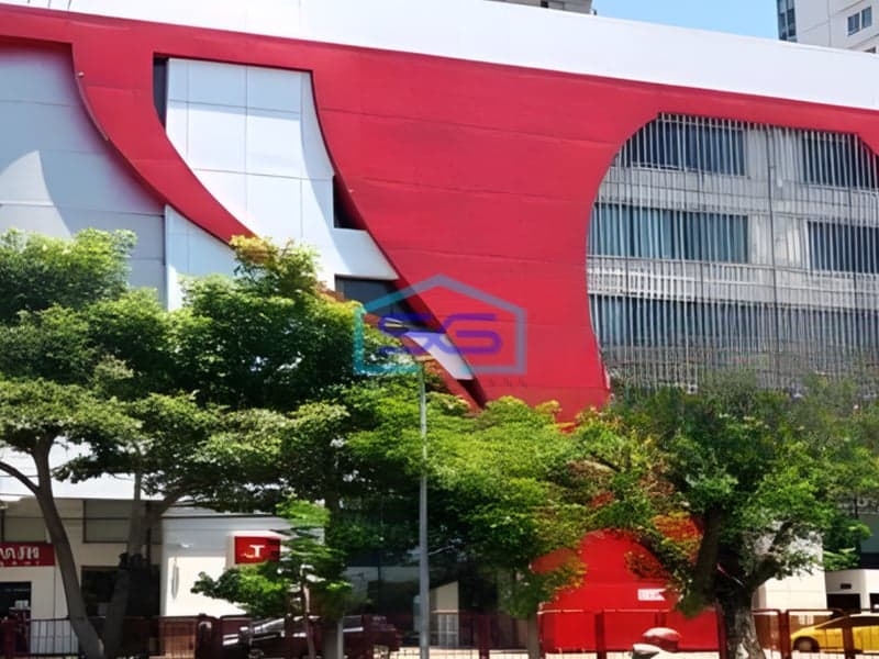 Disewakan Ruko Lokasi Strategis Luas Tanah 1740 m² di Surabaya