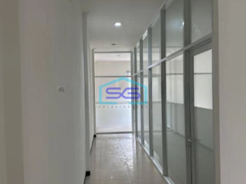 Disewakan Ruko Baru 3 Lantai Siap Pakai di Mainroad Jalan Karapitan Bandung LB 280m2