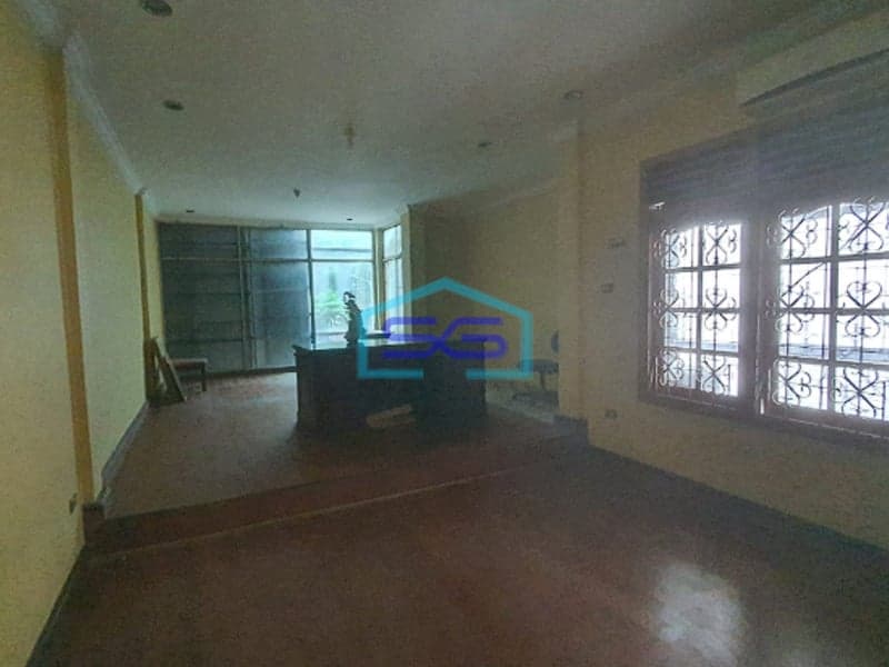 Dijual Cepat Ruko 3 Lantai, Posisi Hook di Jalan Jendral Sudirman Palembang LB 270m2