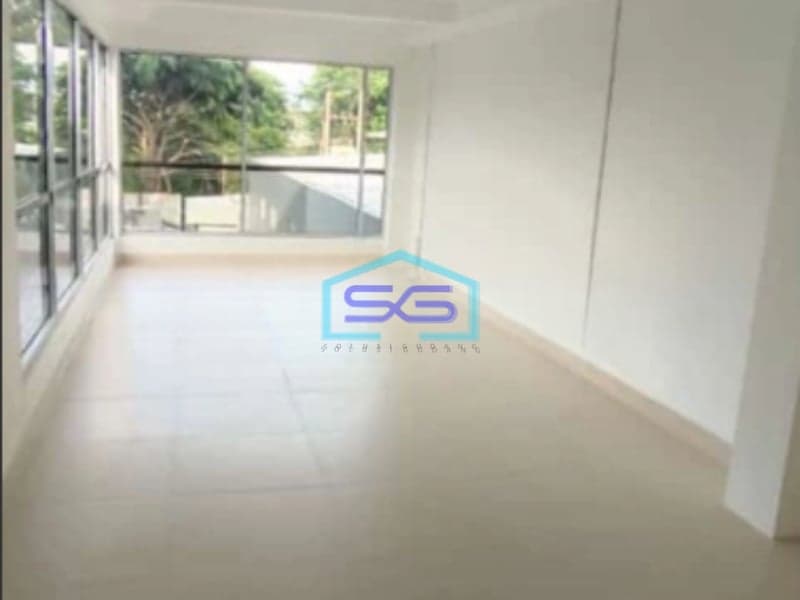 Dijual Gudang di Cipondoh Tangerang Sudah Renovasi SHM Luas Tanah 1250m2