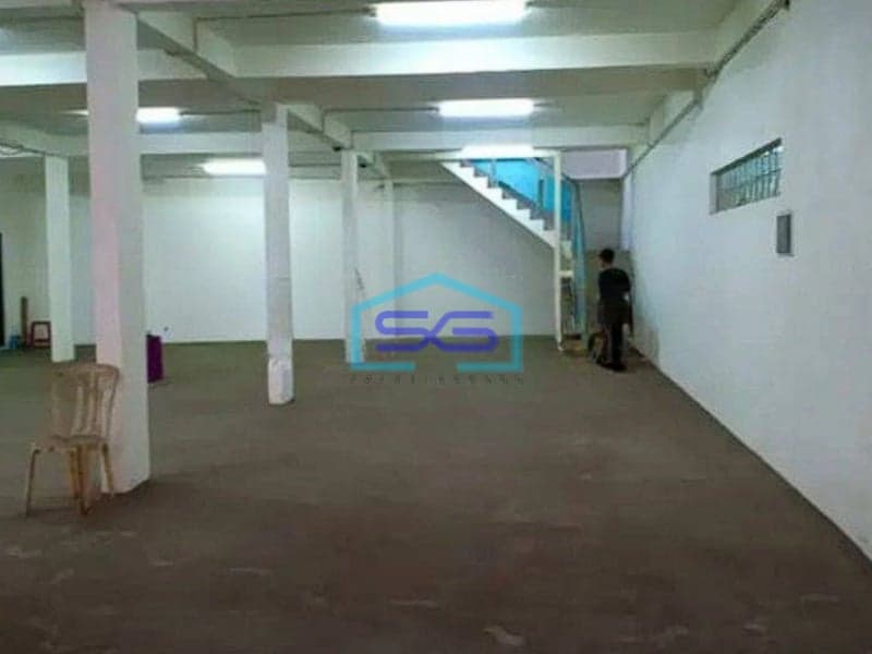 Dijual Gudang Lokasi Strategis LB 500m2 di Medan Satria Bekasi