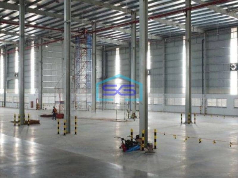 Disewakan Gudang Cibitung Bekasi Luas Tanah 99701 m²