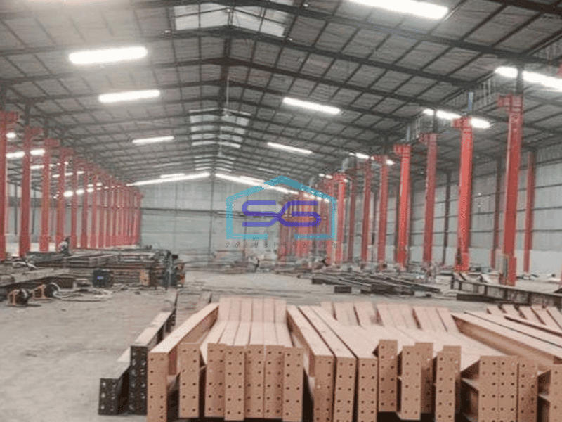 DIsewa gudang luas 1.1 ha di Legok