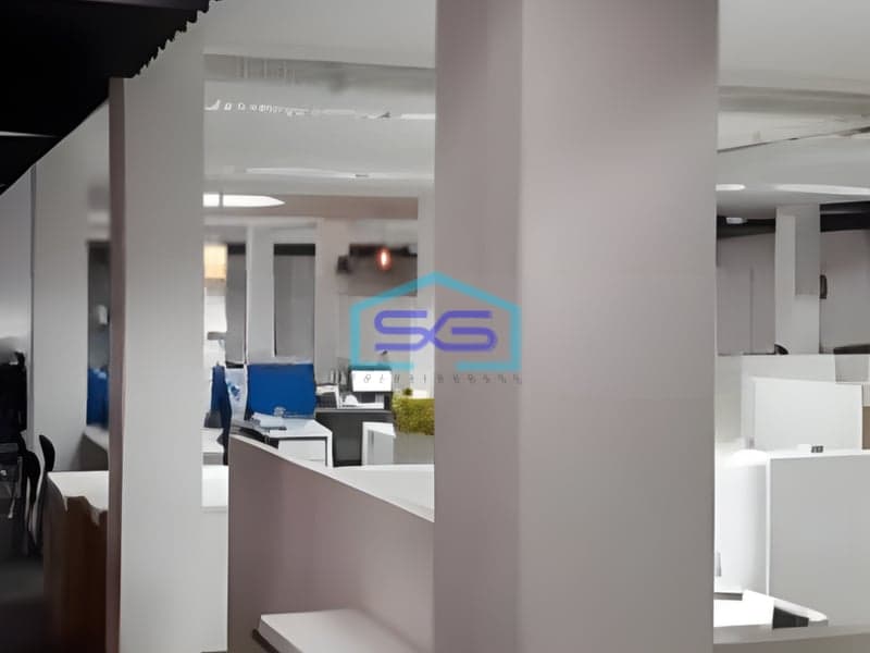 Dijual Gudang Luas Bangunan  1600 m² Lokasi Siap Huni di Tangerang