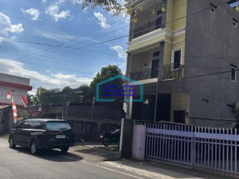 Disewakan Ruko Tikala Baru Pasbuat Kantor Ekspedisi Cargo Logistik Tikala, Manado Luas Bangunan  400 m²