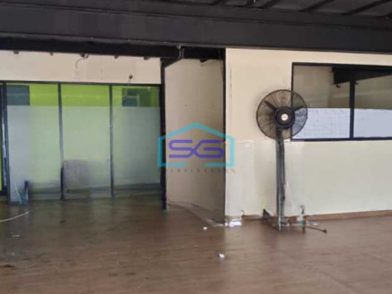 Dijual Ruko Luas Bangunan  225 m² Lokasi Bebas Banjir di Depok Jawa Barat