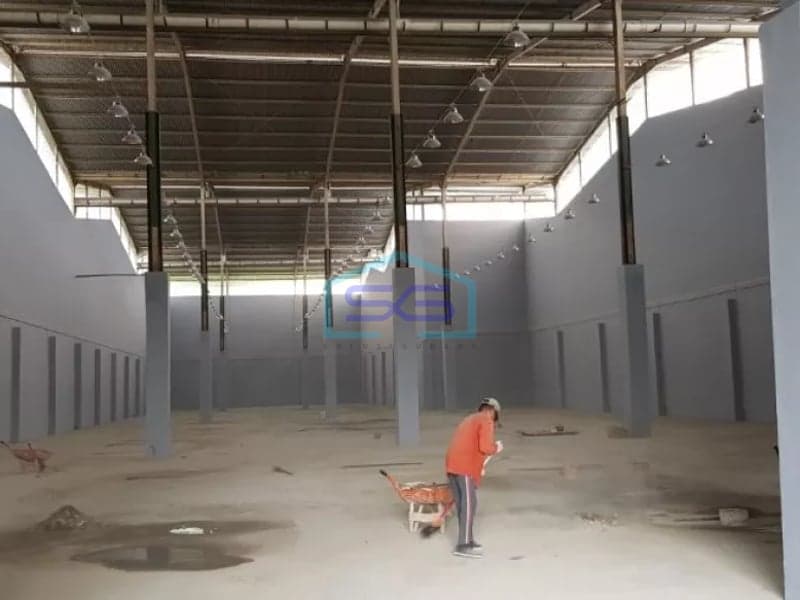 Disewakan gudang di Sentul