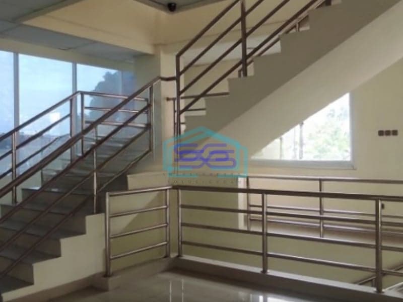 Dijual Kantor Di Raden Saleh , Cikini, Shm Lt 800m Cikini, Jakarta Pusat Luas Bangunan  2500 m²