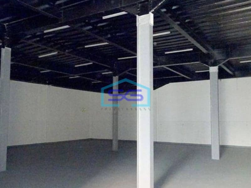 Disewakan Gudang Elang Laut Pik 2 Jakarta Utara Lantai LB 700m2 Ada Lift Barang