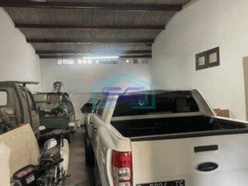 Di jual Gudang dan Rumah di Narogong Bekasi