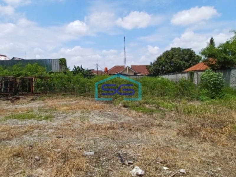Dijual Gudang + Tanah di Karang Tengah Tangerang Luas Tanah 3076m²