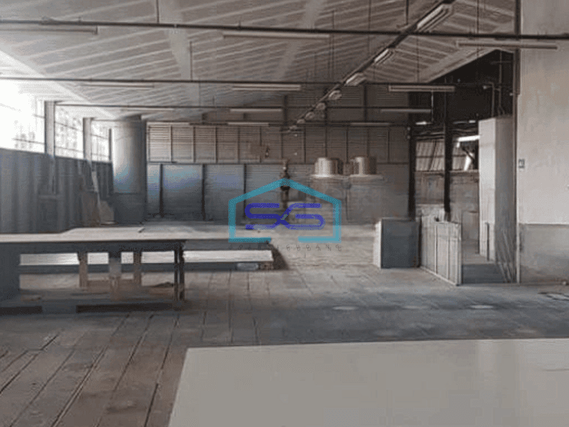 Dijual Gudang Strategis di Cipondoh Tangerang Luas Tanah 1722m2