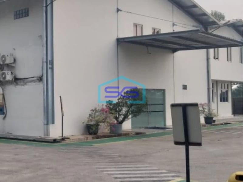 Dijual Pabrik di Curug Tangerang Luas Tanah 6157m² Ada Office