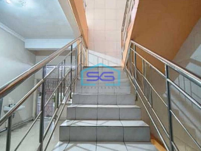 Dijual Ruko Strategis Central Kota Denpasar Bali Luas Bangunan 300m2