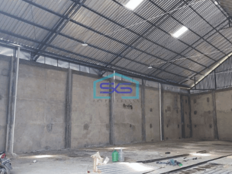 Disewakan Gudang Siap Huni Bebas Banjir Luas Tanah  712 m² di Gondangrojo Karanganyar