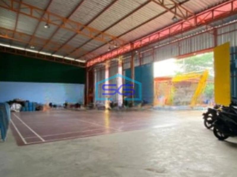 Dijual Gudang Luas Tanah  628 m²  Lokasi Bebas Banjir di Semarang