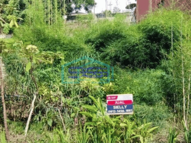 Dijual Kavling Bagus di Posisi Jalan Besar di Setra Duta, Bandung