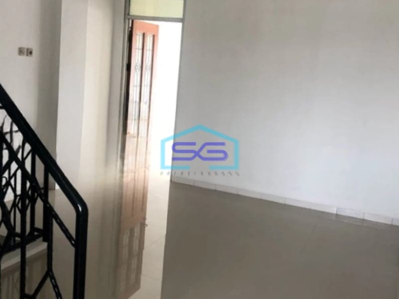 Dijual Ruko Lokasi Tidak Banjir Luas Bangunan  140 m² di Tomang Jakarta Barat