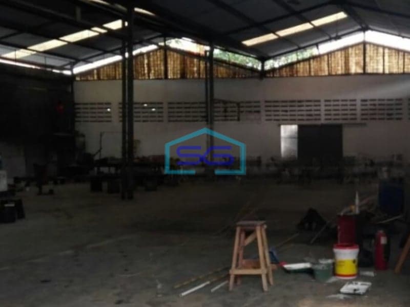 Dijual Gudang Luas Tanah  1880 m² Lokasi Strategis di Cikupa Tangerang