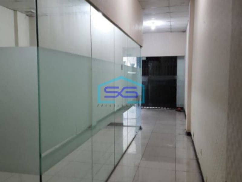 Disewakan Ruko 3 Lantai di Tangerang Luas Bangunan 247m2
