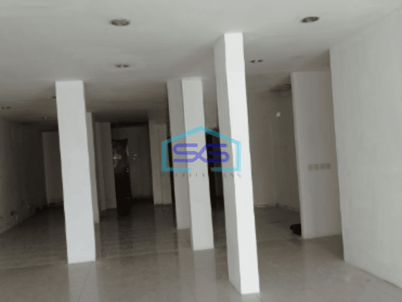 Disewakan Ruko Di Melawai 2 Lantai Di Kebayoran Baru Jakarta Selatan Luas tanah 260 m2