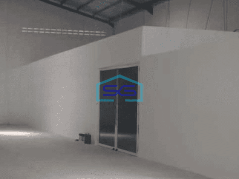 Dijual Gudang Siap Pakai Luas Bangunan 525 m2 Lokasi Teluk Naga Tangerang