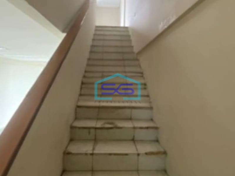 Disewakan Ruko Luas Bangunan 290 m² Lokasi Bebas Banjir di Jakarta Selatan