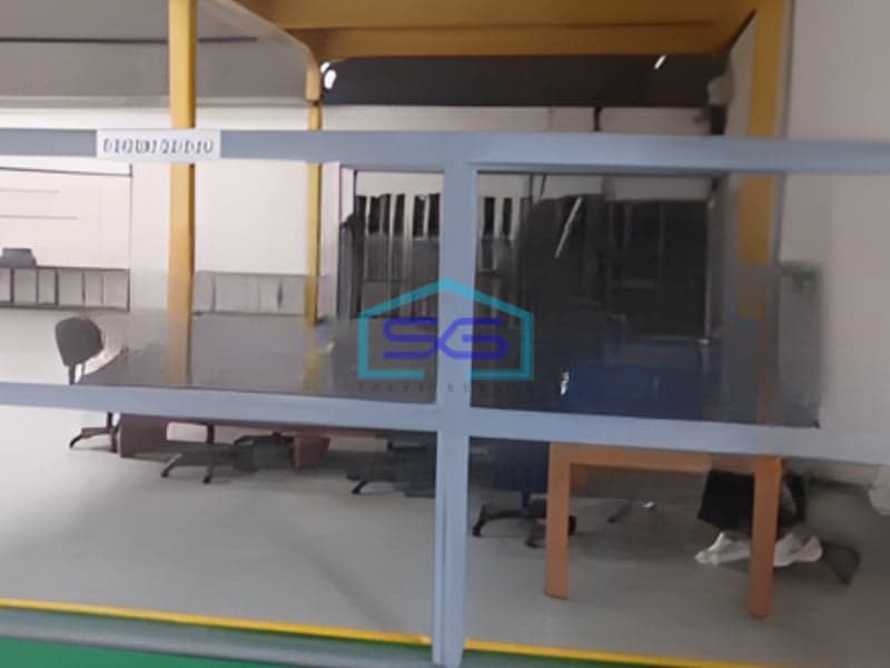 Disewaakn Gudang Akses Container 40 Feet Luas Bangunan 2167 m²  di Tangerang