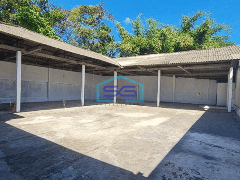 Disewakan Ruang Usaha Ruko Gudang Dekat Kerobokan Bali Denpasar LT 1375m2