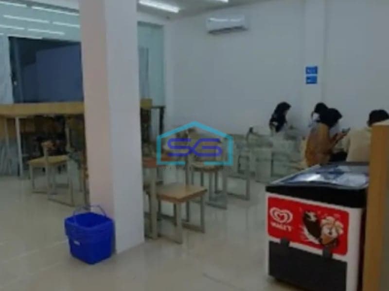 Disewakan Ruko 3 Lantai Gandeng Di kawasan Bisnis dan Wisata Di Jetis Jogja Luas Bangunan 450 m²