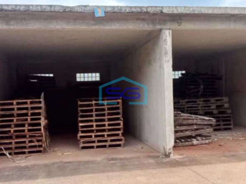 Dijual Gudang Akses Container 40 Feet Luas Tanah  4000 m² di Bogor