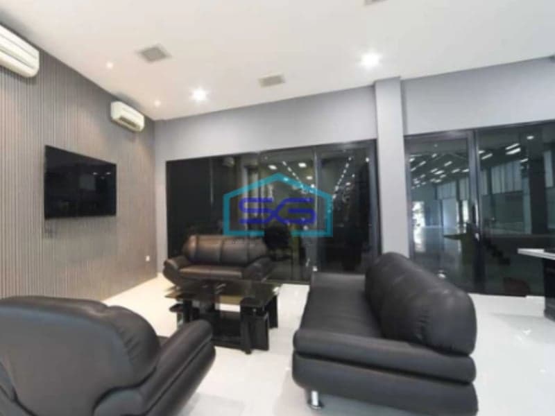 Dijual Ruang Usaha Bagus Cocok Untuk Kantor di Lingkar Selatan Bandung LT 1292m2