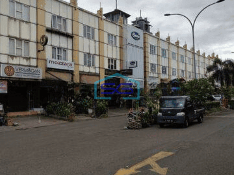 Dijual Ruko Golden Boulevard 3 Lantai di Serpong Tangerang Selatan