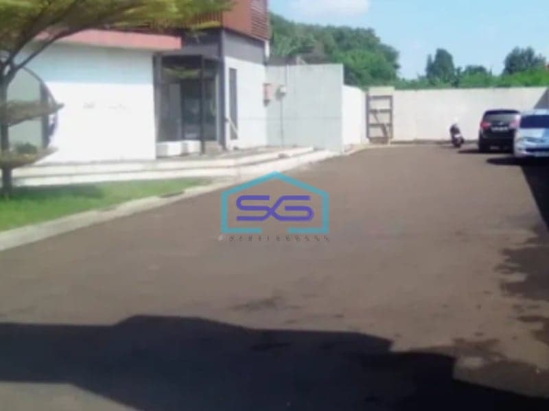 Disewakan Tanah di Margonda Depok Lokasi Pinggir Jalan Raya Margonda LT 1919m2
