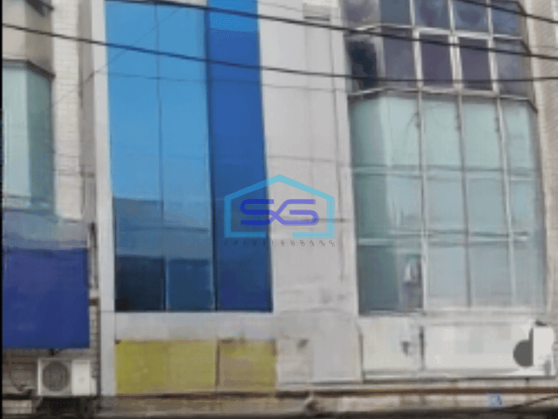 Disewakan Ruko Luas Bangunan 300 m² di Pangeran Jayakarta Jakarta Pusat