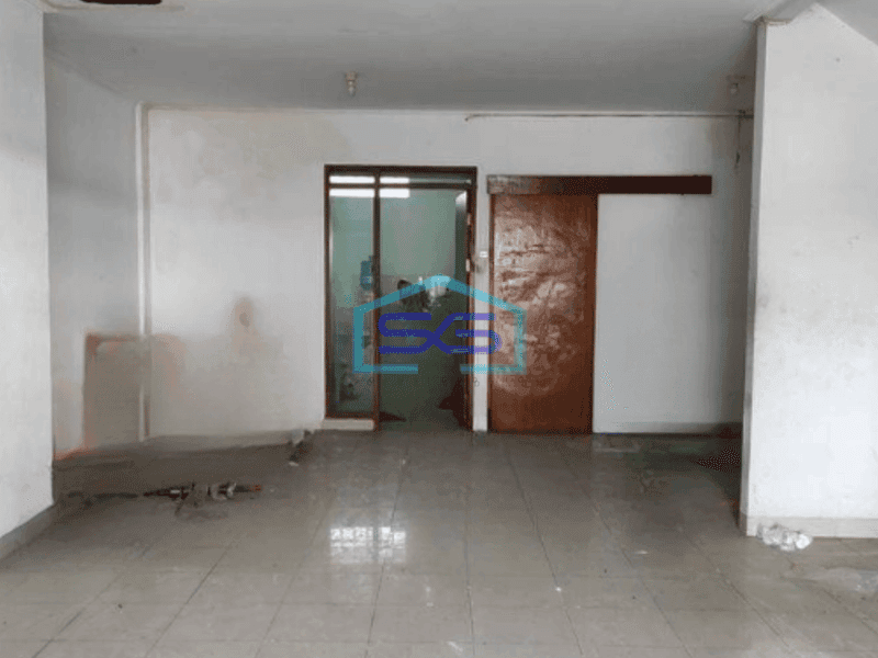 Dijual Ruko di Mekar Wangi Bandung Luas Tanah 120 m² Butuh Renovasi