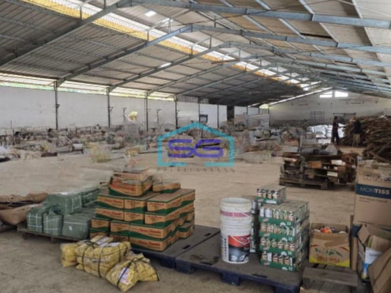 Dijual Gudang Luas Bangunan 4600 m² Lokasi Semarang
